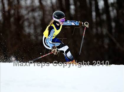 Thumbnail 2 in Connecticuit Interscholastic Ski League Finals (Shoot Out - Team Wilton) photogallery.