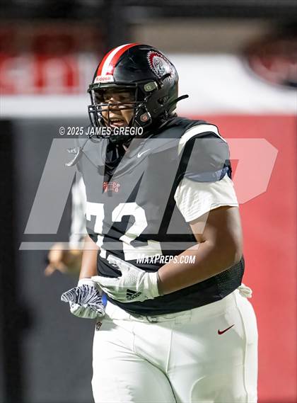 Thumbnail 1 in Avonworth @ Aliquippa photogallery.