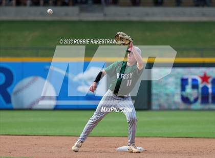 Thumbnail 3 in Magnolia West vs. Reedy (UIL 5A Baseball State Semifinal) photogallery.