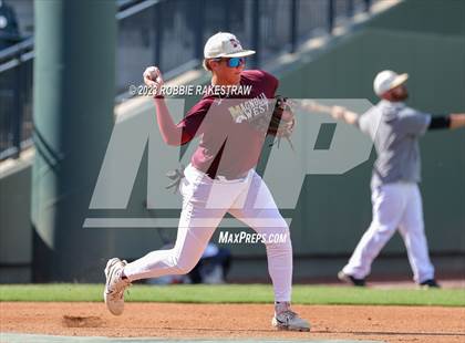 Thumbnail 2 in Magnolia West vs. Reedy (UIL 5A Baseball State Semifinal) photogallery.