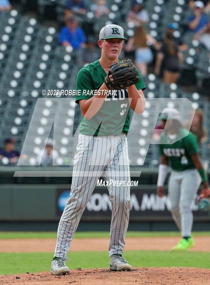 Thumbnail 1 in Magnolia West vs. Reedy (UIL 5A Baseball State Semifinal) photogallery.