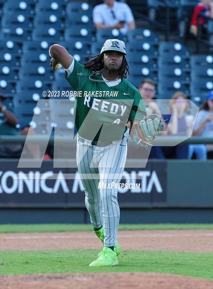 Thumbnail 3 in Magnolia West vs. Reedy (UIL 5A Baseball State Semifinal) photogallery.
