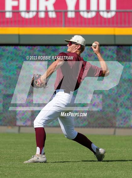 Thumbnail 1 in Magnolia West vs. Reedy (UIL 5A Baseball State Semifinal) photogallery.