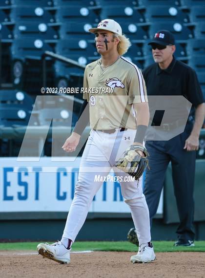 Thumbnail 1 in Magnolia West vs. Reedy (UIL 5A Baseball State Semifinal) photogallery.
