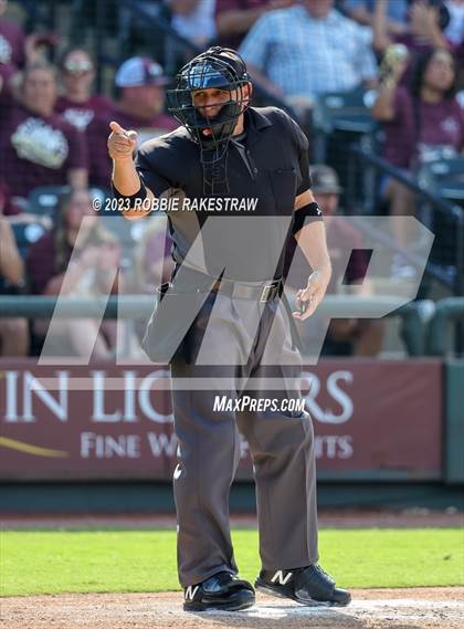 Thumbnail 3 in Magnolia West vs. Reedy (UIL 5A Baseball State Semifinal) photogallery.