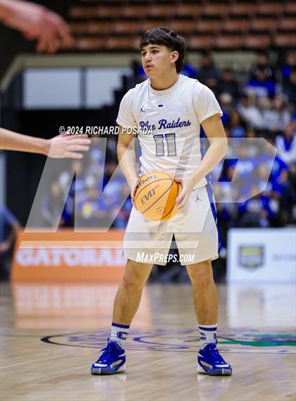 Thumbnail 3 in Strathmore @ Caruthers (CIF CS Boys Basketball Championships D VI) photogallery.