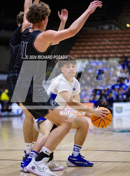 Thumbnail 1 in Strathmore @ Caruthers (CIF CS Boys Basketball Championships D VI) photogallery.