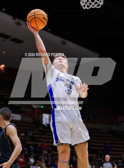Thumbnail 1 in Strathmore @ Caruthers (CIF CS Boys Basketball Championships D VI) photogallery.