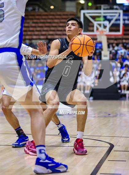 Thumbnail 2 in Strathmore @ Caruthers (CIF CS Boys Basketball Championships D VI) photogallery.