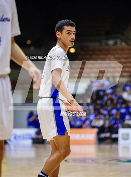 Thumbnail 2 in Strathmore @ Caruthers (CIF CS Boys Basketball Championships D VI) photogallery.