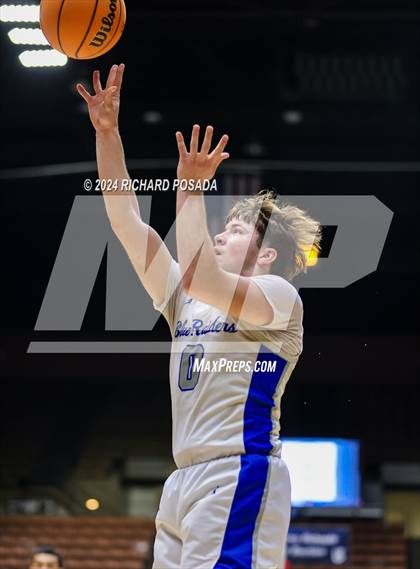 Thumbnail 3 in Strathmore @ Caruthers (CIF CS Boys Basketball Championships D VI) photogallery.
