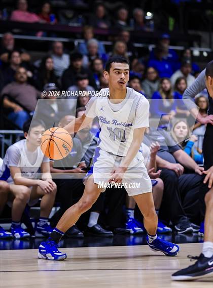 Thumbnail 1 in Strathmore @ Caruthers (CIF CS Boys Basketball Championships D VI) photogallery.