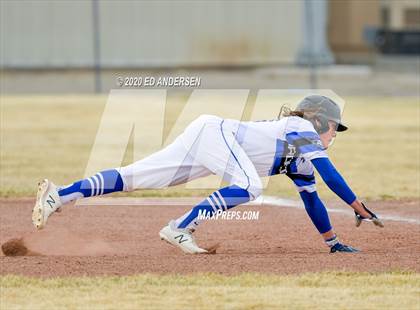 Thumbnail 2 in South Tahoe vs. Bishop Union (Yerington Tournament) photogallery.