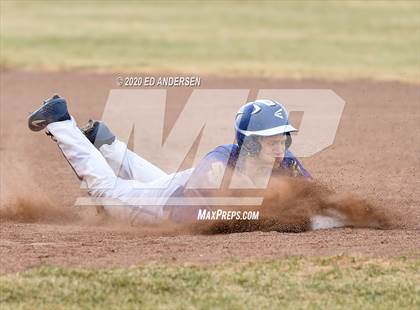 Thumbnail 3 in South Tahoe vs. Bishop Union (Yerington Tournament) photogallery.