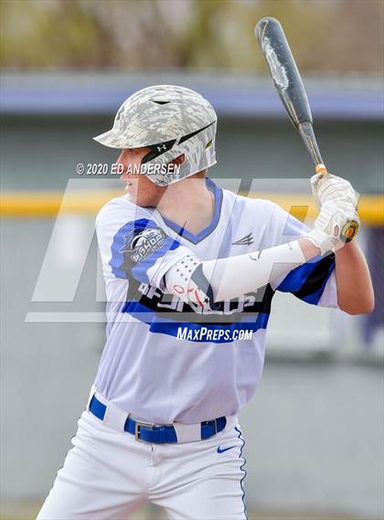 Thumbnail 2 in South Tahoe vs. Bishop Union (Yerington Tournament) photogallery.