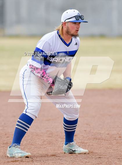 Thumbnail 3 in South Tahoe vs. Bishop Union (Yerington Tournament) photogallery.