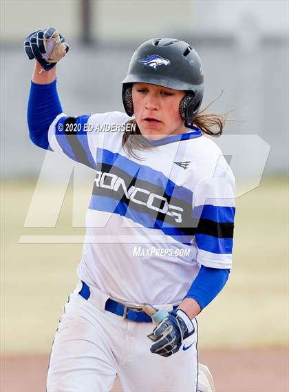 Thumbnail 3 in South Tahoe vs. Bishop Union (Yerington Tournament) photogallery.