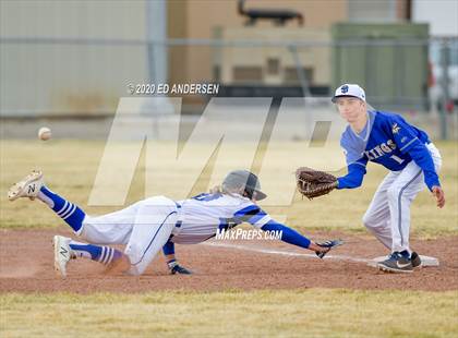 Thumbnail 3 in South Tahoe vs. Bishop Union (Yerington Tournament) photogallery.