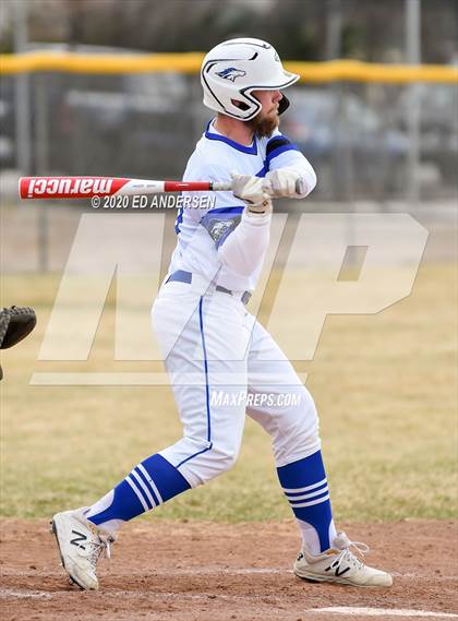 Thumbnail 2 in South Tahoe vs. Bishop Union (Yerington Tournament) photogallery.