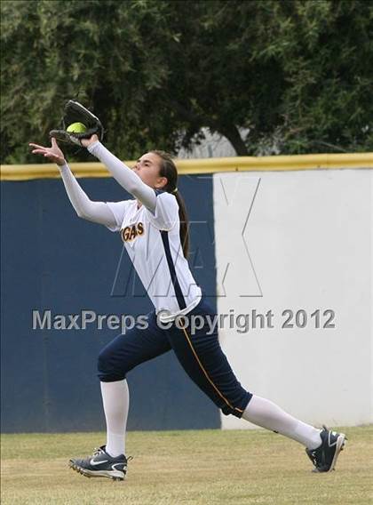 Thumbnail 3 in Soquel vs. Santa Catalina (CIF CCS D3 Final) photogallery.