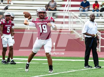 Thumbnail 2 in Bonnabel @ Destrehan photogallery.