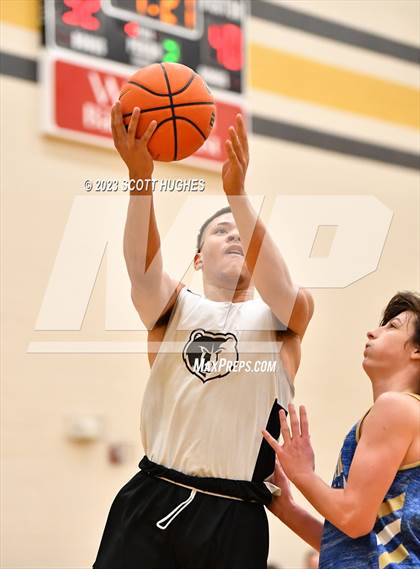 Thumbnail 3 in Wilson Central @ Mount Juliet photogallery.