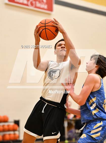 Thumbnail 3 in Wilson Central @ Mount Juliet photogallery.