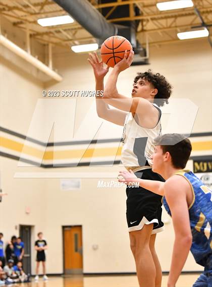 Thumbnail 2 in Wilson Central @ Mount Juliet photogallery.
