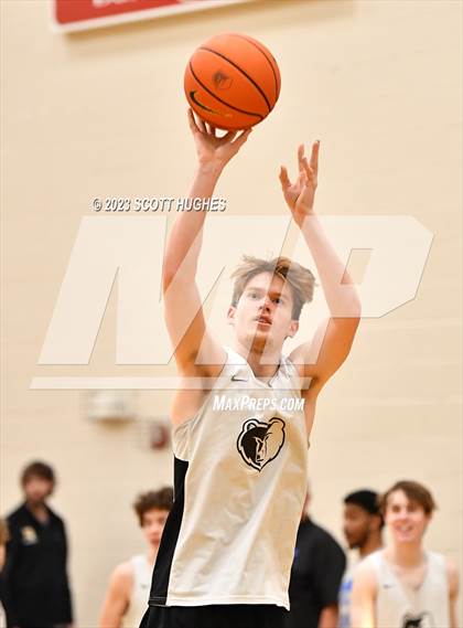 Thumbnail 2 in Wilson Central @ Mount Juliet photogallery.