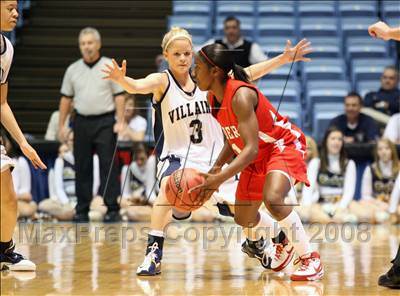 Thumbnail 2 in Pender vs Bishop McGuinness (NCHSAA 1A State Final) photogallery.