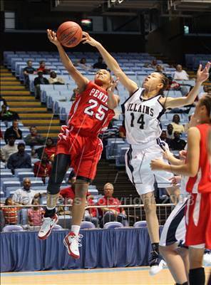 Thumbnail 3 in Pender vs Bishop McGuinness (NCHSAA 1A State Final) photogallery.