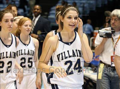 Thumbnail 3 in Pender vs Bishop McGuinness (NCHSAA 1A State Final) photogallery.