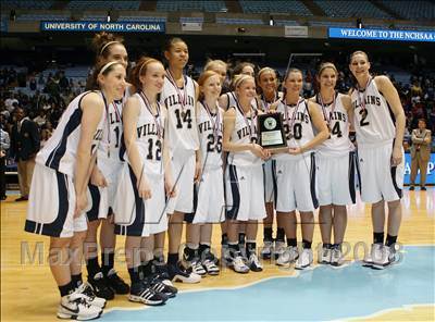 Thumbnail 2 in Pender vs Bishop McGuinness (NCHSAA 1A State Final) photogallery.