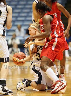 Thumbnail 1 in Pender vs Bishop McGuinness (NCHSAA 1A State Final) photogallery.