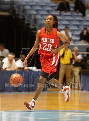 Thumbnail 2 in Pender vs Bishop McGuinness (NCHSAA 1A State Final) photogallery.