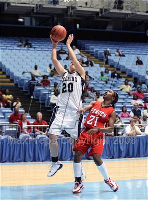 Thumbnail 3 in Pender vs Bishop McGuinness (NCHSAA 1A State Final) photogallery.