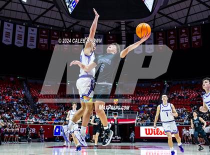 Thumbnail 2 in Herriman vs. Lehi (UHSAA 6A Semifinal) photogallery.