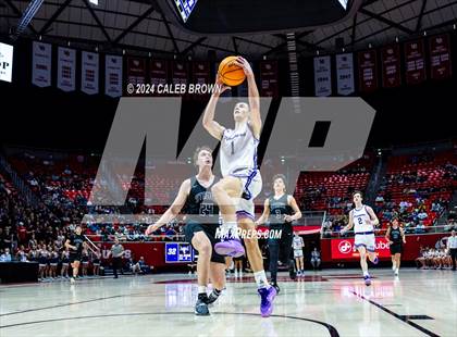 Thumbnail 1 in Herriman vs. Lehi (UHSAA 6A Semifinal) photogallery.
