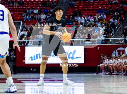 Thumbnail 3 in Herriman vs. Lehi (UHSAA 6A Semifinal) photogallery.