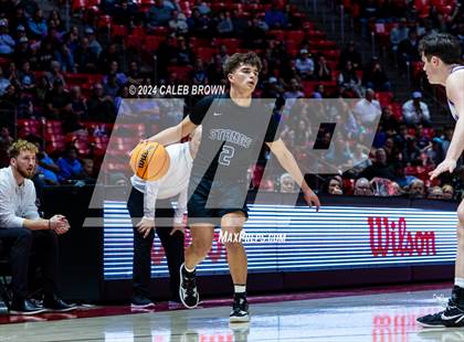 Thumbnail 3 in Herriman vs. Lehi (UHSAA 6A Semifinal) photogallery.