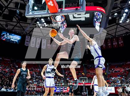 Thumbnail 1 in Herriman vs. Lehi (UHSAA 6A Semifinal) photogallery.