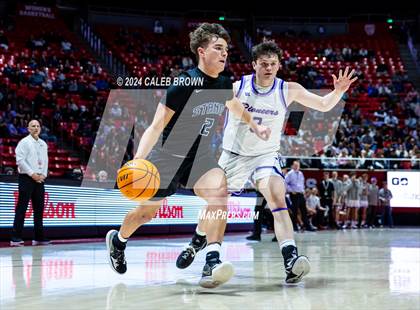 Thumbnail 1 in Herriman vs. Lehi (UHSAA 6A Semifinal) photogallery.