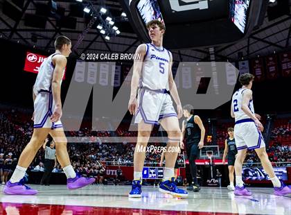 Thumbnail 2 in Herriman vs. Lehi (UHSAA 6A Semifinal) photogallery.