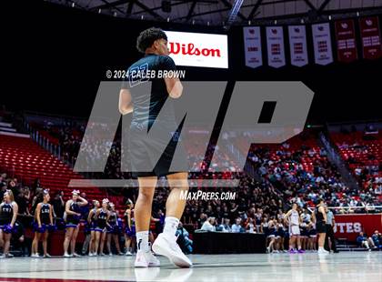 Thumbnail 2 in Herriman vs. Lehi (UHSAA 6A Semifinal) photogallery.