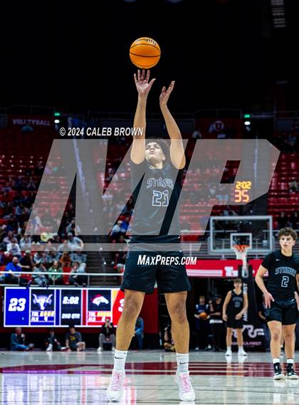 Thumbnail 1 in Herriman vs. Lehi (UHSAA 6A Semifinal) photogallery.