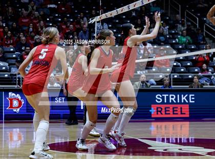 Thumbnail 3 in Pearland Dawson vs. Northwest Nelson (UIL 6A D1 Volleyball Final) photogallery.
