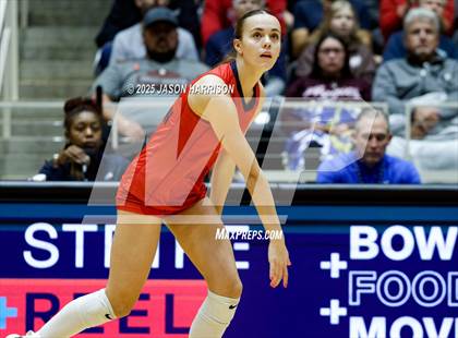 Thumbnail 2 in Pearland Dawson vs. Northwest Nelson (UIL Volleyball 6A D1 Final) photogallery.