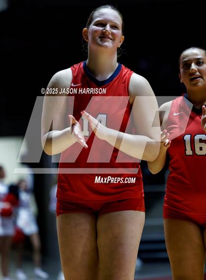 Thumbnail 3 in Pearland Dawson vs. Northwest Nelson (UIL 6A D1 Volleyball Final) photogallery.
