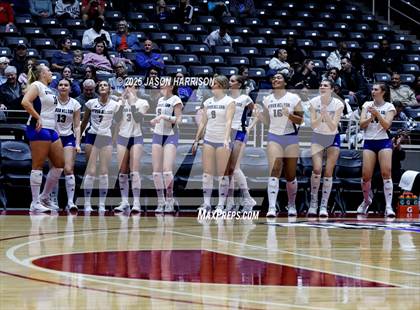 Thumbnail 2 in Pearland Dawson vs. Northwest Nelson (UIL Volleyball 6A D1 Final) photogallery.