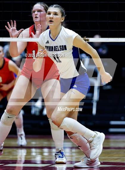Thumbnail 3 in Pearland Dawson vs. Northwest Nelson (UIL Volleyball 6A D1 Final) photogallery.